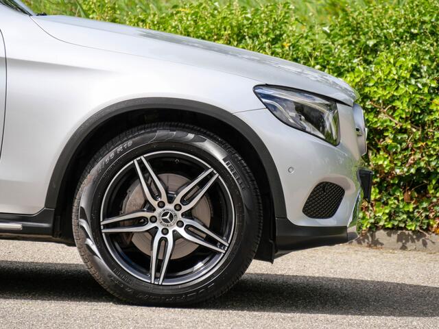 Mercedes-Benz GLC-KLASSE Coupé 250 4MATIC Business Solution AMG | PANODAK | CAMERA | NAVIGATIE |