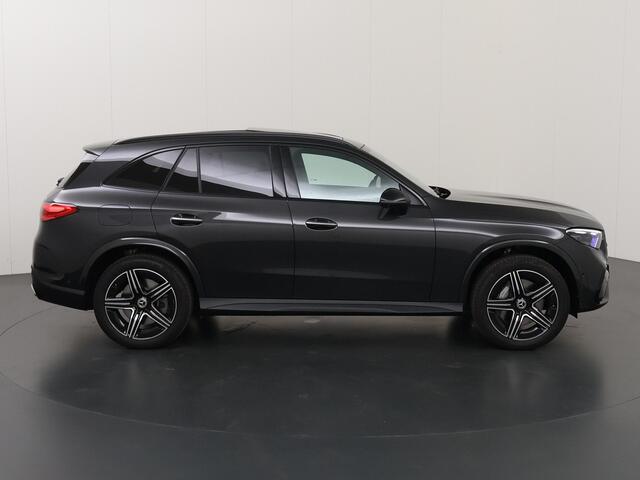 Mercedes-Benz GLC-KLASSE 400e 4MATIC Sport Edition | 360 Camera | Panoramadak | Digital Light | Elektrische Stoelen Met Memory | Night Pakket | Keyless Go Pakket |