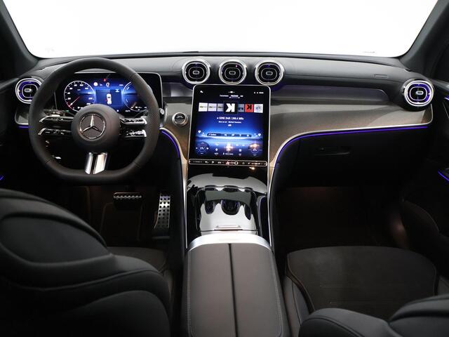 Mercedes-Benz GLC-KLASSE 400e 4MATIC Sport Edition | 360 Camera | Panoramadak | Digital Light | Elektrische Stoelen Met Memory | Night Pakket | Keyless Go Pakket |
