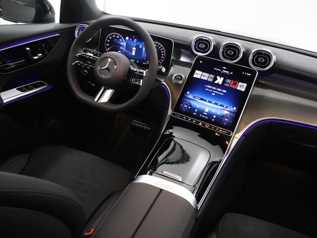 Mercedes-Benz GLC-KLASSE 400e 4MATIC Sport Edition | 360 Camera | Panoramadak | Digital Light | Elektrische Stoelen Met Memory | Night Pakket | Keyless Go Pakket |