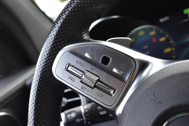 Mercedes-Benz GLC-KLASSE 300e 4MATIC AMG-Line BTW