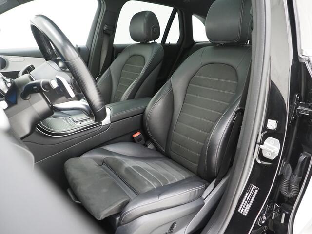 Mercedes-Benz GLC-KLASSE 300e 4MATIC AMG | Panoramadak | Trekhaak | Camera | Cruise | DAB | Stoelverwarming