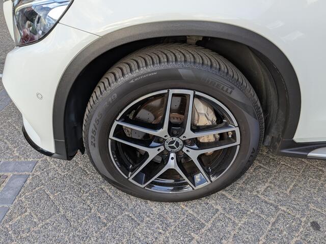 Mercedes-Benz GLC-KLASSE 250 4MATIC AMG Line ,Trekhaak,Pano Dak,Burmeister.