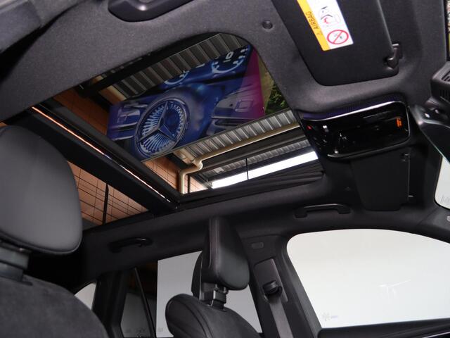 Mercedes-Benz GLC-KLASSE 400e 4MATIC Sport Edition | Panoramaschuifdak | Premium pakket | Nightpakket | Trekhaak | 360° camera | Dodehoekassistent | DIGITAL LIGHT |