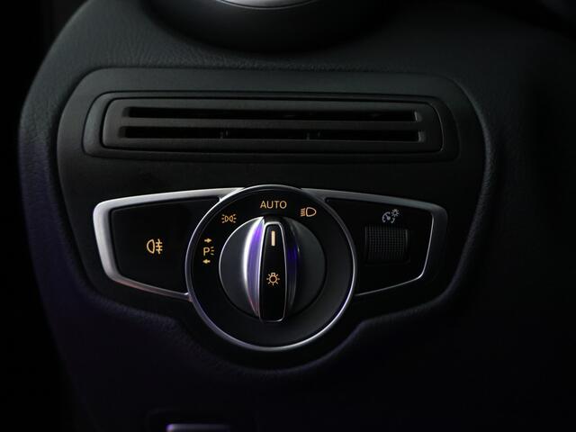 Mercedes-Benz GLC-KLASSE Coupé 300 4MATIC | 360°-camera | Schuifdak | Distronic | Apple Carplay | Sfeerverlichting | Inclusief 24 maanden MB Certified garantie voor Europa.