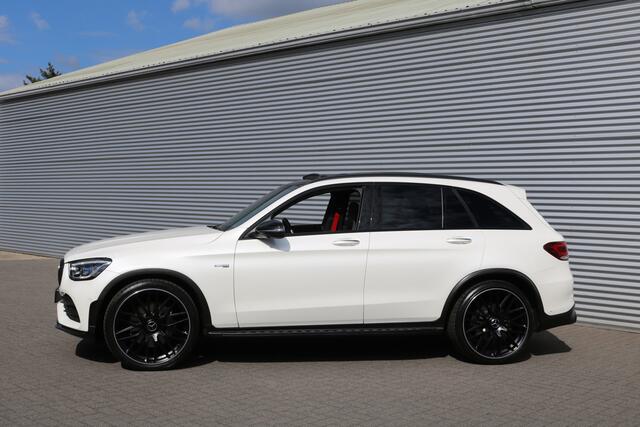 Mercedes-Benz GLC-KLASSE AMG 43 4MATIC AMG Nightpakket (Panoramadak Performance/Interieur/Memory Burmester HeadUp Burmester 360Camera Luchtvering Distronic Full-Led)
