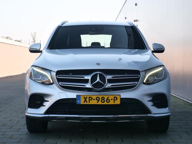 Mercedes-Benz GLC-KLASSE 250 211pk 4MATIC AMG-Line AUTOMAAT LED-koplampen / Trekhaak / AMG-Styling