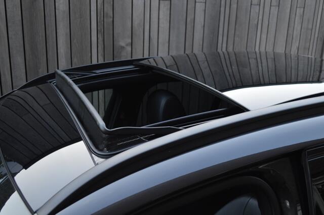 Mercedes-Benz GLC-KLASSE 300e 4MATIC AMG Led Panorama Memory Virtual Camera Trekh Pdc