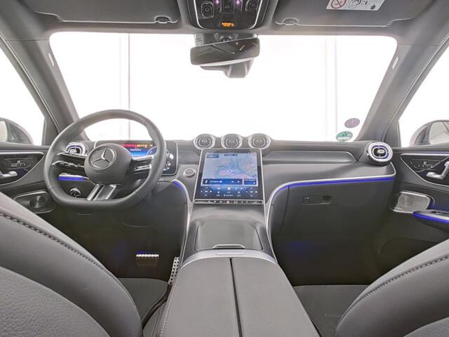 Mercedes-Benz GLC-KLASSE 300 e 4MATIC AMG Plug-In Hybride AMG line | Night Pakket | Panorama Schuif-Kanteldak | 20" multispaaks lichtmetalen AMG velgen | 360° camera. Inclusief 24 maanden MB Certified garantie voor Europa.