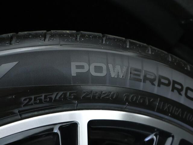 Mercedes-Benz GLC-KLASSE 300 e 4MATIC AMG Plug-In Hybride | Night Pakket | Panorama Schuif-Kanteldak | 20 Inch AMG Velgen | Inclusief 24 maanden MB Certified garantie voor Europa.