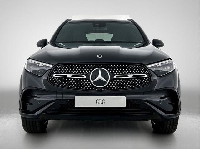 Mercedes-Benz GLC-KLASSE 300e 4MATIC Sport Edition | Trekhaak | Nightpakket | AMG Premium | Parkeerpakket met 360°-camera | Memorypakket | URBAN GUARD voertuigbescherming plus | Winter pakket | KEYLESS GO-comfortpakket | Dodehoekassistent |