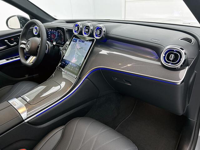 Mercedes-Benz GLC-KLASSE 300e 4MATIC Sport Edition | Premium Plus pakket | Winter pakket | Nightpakket | Rijassistentiepakket Plus | Trekhaak | Stoelventilatie voor | Nappaleder | Head-up display | 360° camera |