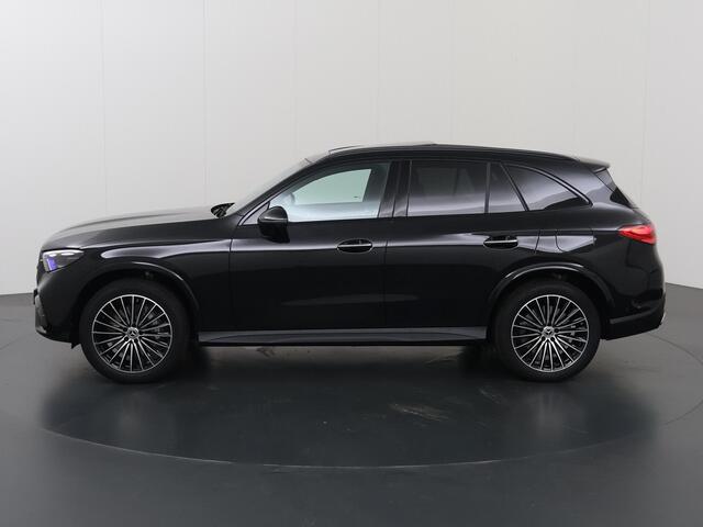 Mercedes-Benz GLC-KLASSE 300e 4MATIC Sport Edition | Panoramaschuifdak | Premium pakket | Nightpakket | 360° camera | Dodehoekassistent | DIGITAL LIGHT | Trekhaak |