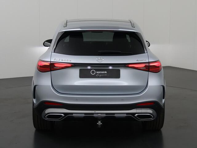 Mercedes-Benz GLC-KLASSE 300e 4MATIC Sport Edition Panoramadak | Premium plus | Trekhaak | Rij ass pakket | 20 inch LM | Night pakket