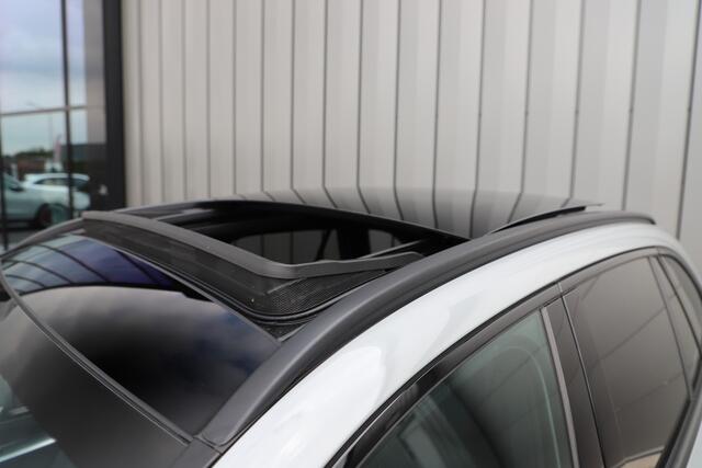 Mercedes-Benz GLC-KLASSE 300e AMG 4-Matic | 313PK | Pano | Sfeerverlichting | Distronic | Memory | Stuurwielverw. | Standkachel | Trekhaak | 2025.