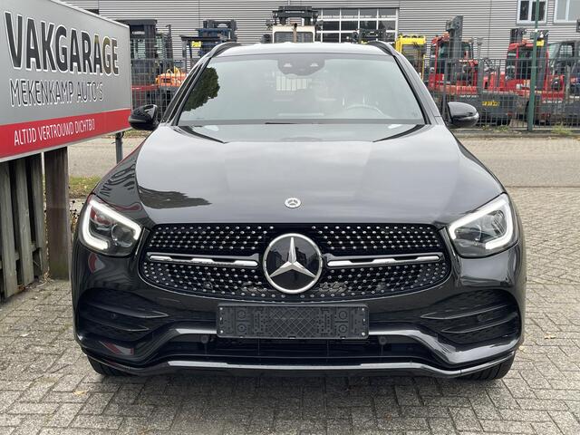 Mercedes-Benz GLC-KLASSE 300e 4MATIC AMG Line 19"/Matrix LED/Memory l+r/Trekhaak/Adaptieve cruise/Dodehoek/Sfeerverlichting/Apple Carplay & Android Auto/Stoelverwarming/Elektrische klep