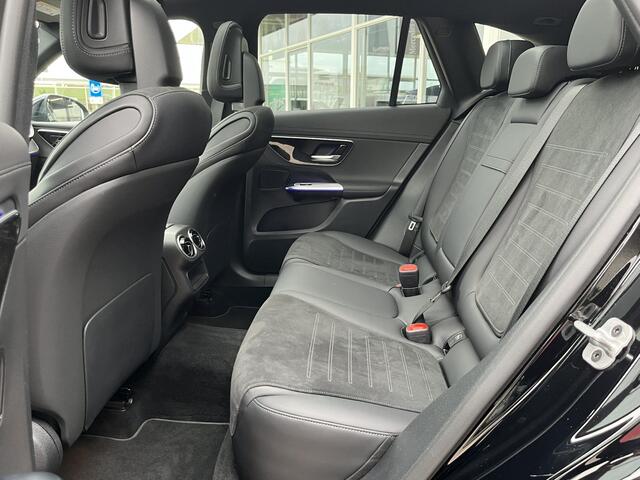 Mercedes-Benz GLC-KLASSE 300e 4MATIC AMG | Trekhaak | Panoramadak