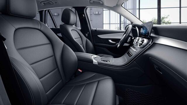 Mercedes-Benz GLC-KLASSE 200 Business Solution AMG | Widescreen | Lederen bekleding | Getint glas | Alarm |