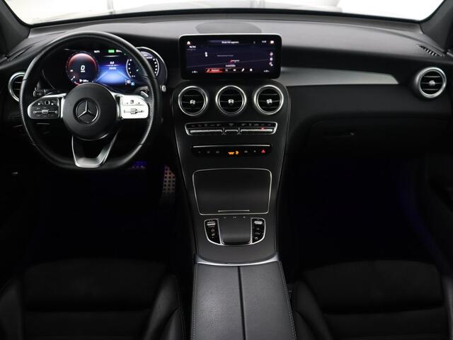 Mercedes-Benz GLC-KLASSE 300de 4MATIC | Panoramadak | Trekhaak | Sfeerverlichting | 360 Camera | Carplay | Stoelverwarming | LMV 20 |