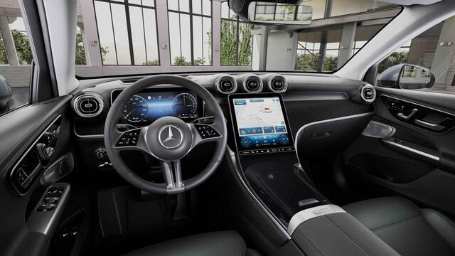 Mercedes-Benz GLC-KLASSE 300e 4MATIC Luxury Line | Nieuwprijs 92303 euro | Premium plus | Massage | Rij assistentiepakket |