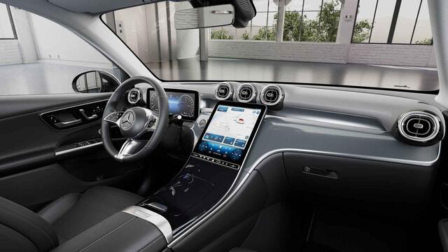 Mercedes-Benz GLC-KLASSE 300e 4MATIC Luxury Line | Panoramadak | Trekhaak | Distronic | Premium plus |