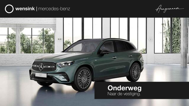 Mercedes-Benz GLC-KLASSE 300e 4MATIC Sport Edition | Night | Panoramaschuifdak | Premium pakket | 360° camera | Dodehoekassistent | DIGITAL LIGHT |