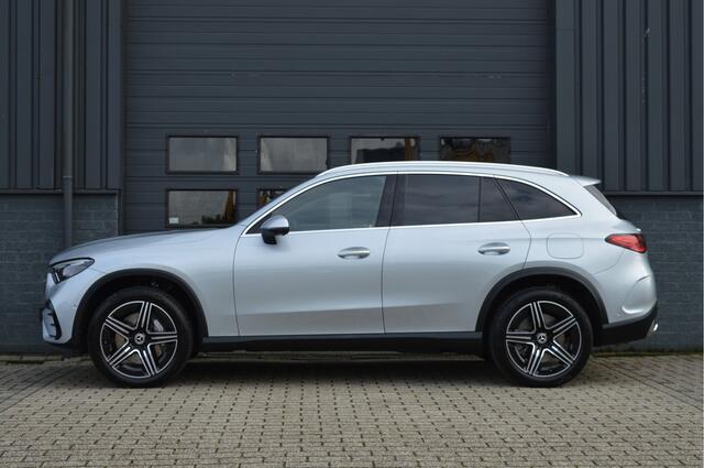 Mercedes-Benz GLC-KLASSE 300e 4MATIC AMG Line | PANO | ACC | 360 CAM | KEYLESS |