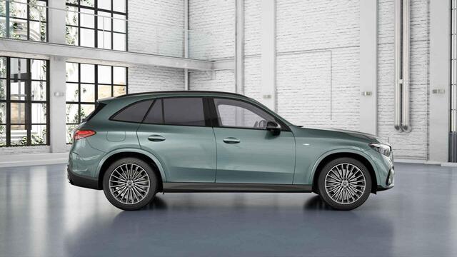 Mercedes-Benz GLC-KLASSE 300e 4MATIC Sport Edition | Panoramaschuifdak | Premium Plus | Night | Head-up | Rijassistentiepakket Plus | Trekhaak | Burmester |