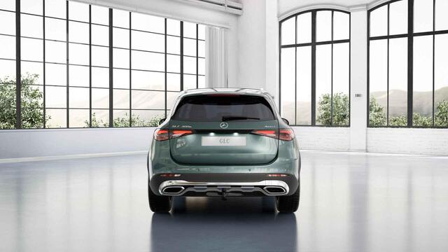 Mercedes-Benz GLC-KLASSE 300e 4MATIC Luxury Line | Panoramadak | Trekhaak | 360 camera | Winter pakket | Memory |