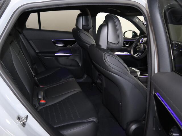 Mercedes-Benz GLC-KLASSE Coupé 300e 4MATIC Sport Edition | Panoramaschuifdak | Trekhaak | Treeplanken | Nightpakket | Rijassistentiepakket Plus | Premium pakket | 360° camera | DISTRONIC PLUS |