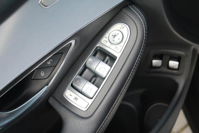 Mercedes-Benz GLC-KLASSE 220 d 4MATIC Ambition | Trekhaak | Camera | Stoelverwarming |