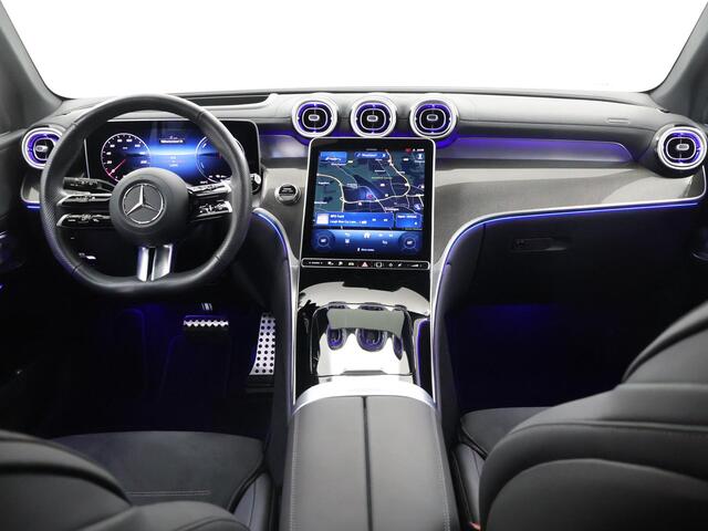 Mercedes-Benz GLC-KLASSE 300e 4MATIC AMG Night | Burmester | Trekhaak | Memory | 360 camera | Winter pakket | Head-up display