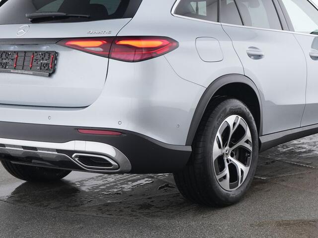 Mercedes-Benz GLC-KLASSE 300 e 4MATIC Plug-In Hybride Trekhaak | Panorama Schuif-Kanteldak | Memory Voorstoelen | Stuur en Stoelverwarming. Inclusief 24 maanden MB Certified garantie voor Europa.