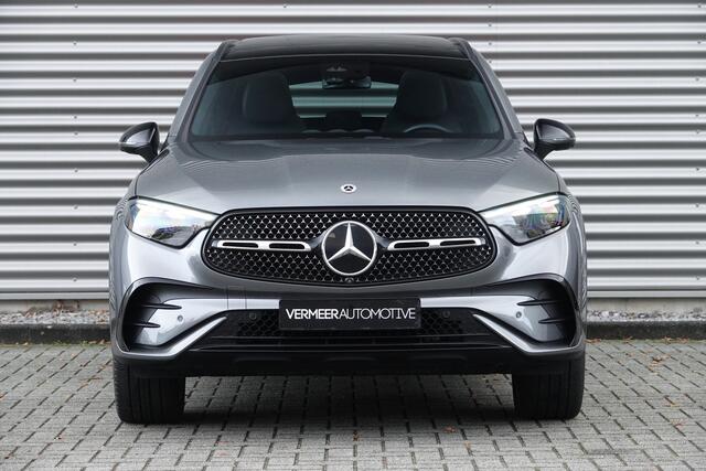 Mercedes-Benz GLC-KLASSE 300e 4MATIC AMG Line | Pano | Burmester | Trekhaak | Night Pakket | 360 | Memory |