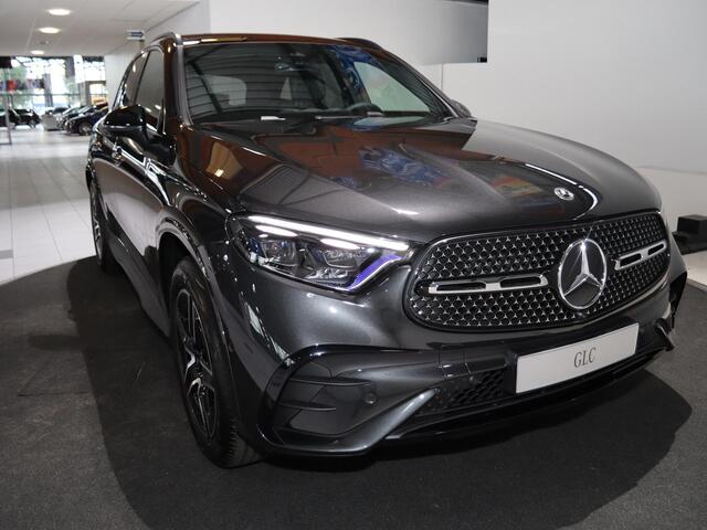 Mercedes-Benz GLC-KLASSE 400e 4MATIC Sport Edition | Panoramaschuifdak | Premium plus | Night pakket | Lederen bekleding | Trekhaak | Head-up display | Burmester |