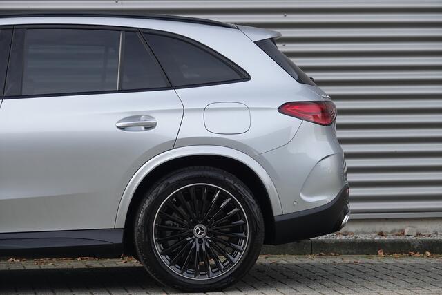 Mercedes-Benz GLC-KLASSE 400e 4MATIC AMG Line | Pano | Achteras Sturing | Luchtvering | Burmester | Trekhaak | HUD |