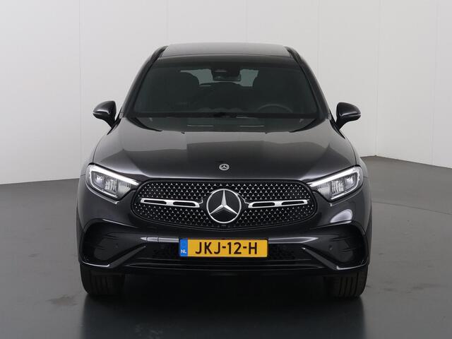 Mercedes-Benz GLC-KLASSE 300e 4MATIC AMG Line | Panoramadak | Trekhaak | Memory | Distronic | Winter pakket | Night pakket |