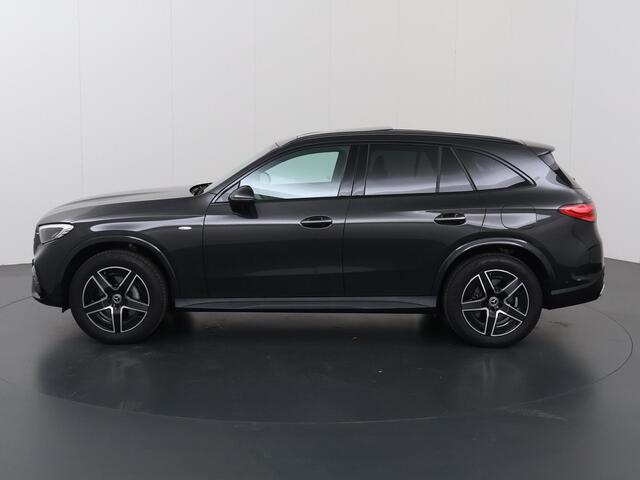 Mercedes-Benz GLC-KLASSE 300e 4MATIC AMG Line | Panoramadak | Trekhaak | Memory | Distronic | Winter pakket | Night pakket |