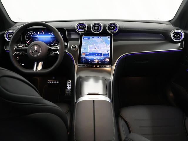 Mercedes-Benz GLC-KLASSE 300e 4MATIC AMG Line | Panoramadak | Trekhaak | Memory | Distronic | Winter pakket | Night pakket |