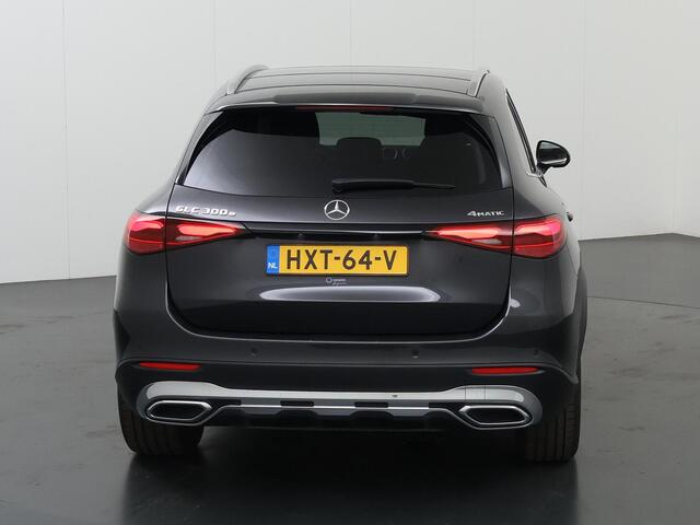 Mercedes-Benz GLC-KLASSE 300e 4MATIC Luxury Line | Panoramadak | Memory | Winter pakket |