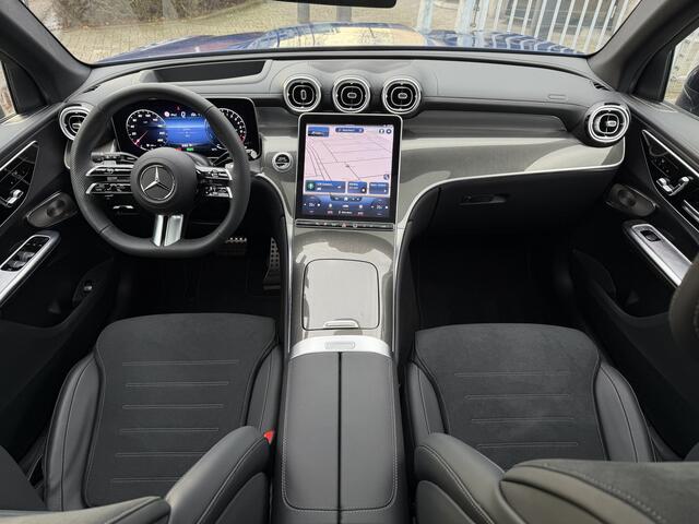 Mercedes-Benz GLC-KLASSE 400e 4MATIC AMG Line Night Pano-Dak | Trekhaak | Burmester | HUD | Treeplanken |