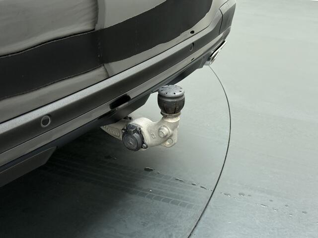 Mercedes-Benz GLC-KLASSE 250 4Matic // Trekhaak // Burmester // Panoramadak // Memory Stoelen // 360 Camera // 20" // Leder // Nightpakket