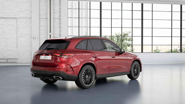Mercedes-Benz GLC-KLASSE 300e 4MATIC Sport Edition | Panoramaschuifdak | Premium pakket | Trekhaak | 20" AMG-velgen |
