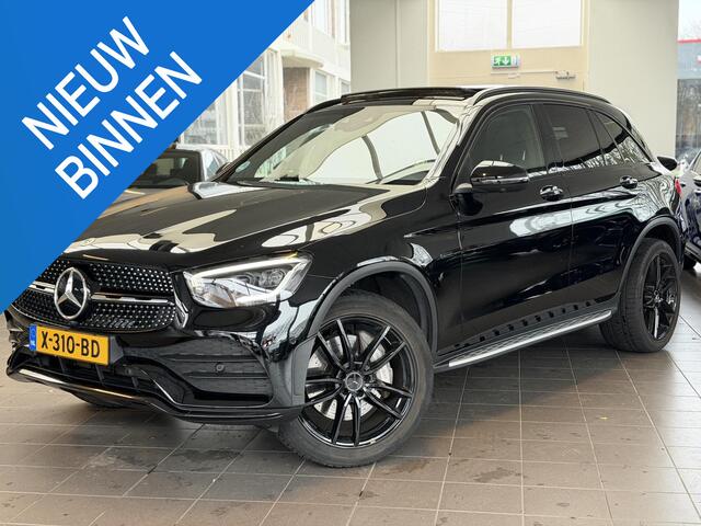 Mercedes-Benz GLC-KLASSE 300e 4MATIC Premium AMG PANO / BURMESTER / CAM /