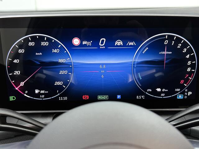 Mercedes-Benz GLC-KLASSE 300e 4MATIC Sport Edition | Premium pakket | Trekhaak | Treeplanken | Rijassistentiepakket Plus | Nightpakket | 20'' multispaaks velgen | DIGITAL LIGHT | 360°-camera | Memorypakket | Augmented Reality navigatie |