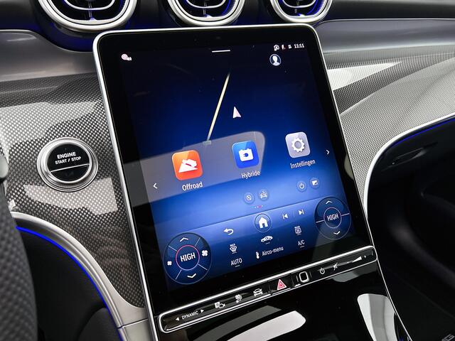 Mercedes-Benz GLC-KLASSE 300e 4MATIC Sport Edition | Premium pakket | Trekhaak | Treeplanken | Rijassistentiepakket Plus | Nightpakket | 20'' multispaaks velgen | DIGITAL LIGHT | 360°-camera | Memorypakket | Augmented Reality navigatie |