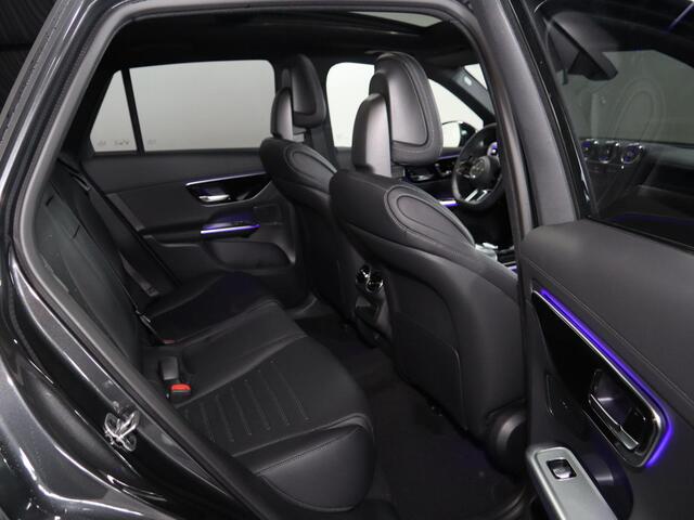 Mercedes-Benz GLC-KLASSE 400e 4MATIC Sport Edition | Night | Panoramaschuifdak | Premium pakket | Trekhaak | Digital light | 360 camera |