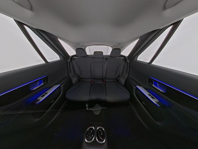 Mercedes-Benz GLC-KLASSE 300 e 4MATIC Plug-In Hybride Trekhaak | Head-up-Display | Parkeerpakket met 360°-camera | Apple CarPlay | Memory Voorstoelen | Stuur en Stoelverwarming. Inclusief 24 maanden MB Certified garantie voor Europa.