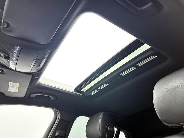 Mercedes-Benz GLC-KLASSE 300 e 4MATIC Business Solution AMG Schuif/kanteldak | 5 spaaks lichtmetalen velgen | Navigatie | parking support Inclusief 24 maanden MB Certified garantie voor Europa.