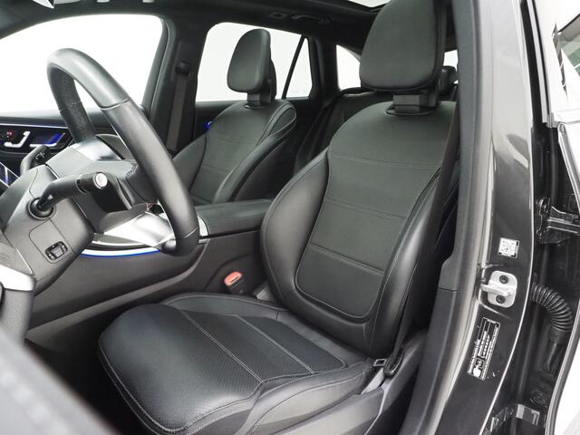 Mercedes-Benz GLC-KLASSE 300e 4MATIC Luxury Line | Panoramadak | Massage | Burmester | Trekhaak | 360 | Leder | Adaptive Cruise